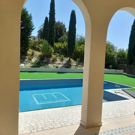 In With Pool In Umbria Feriehus Stroncone
